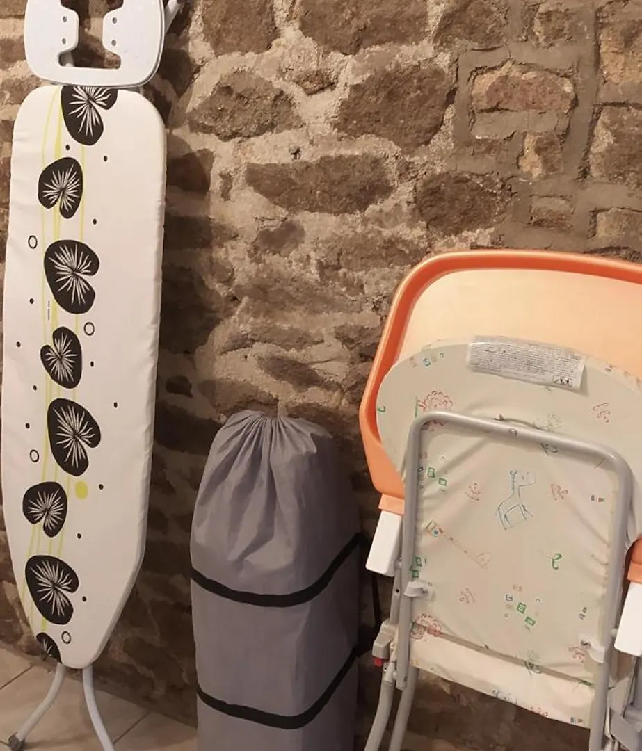 Сasa de vacaciones Gite Sans Exterieur Classe 3 Etoile Mont Saint Michel Les Portes du Coglais